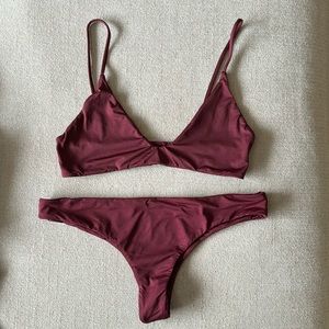 MAI everyday top and bottom in Maroon